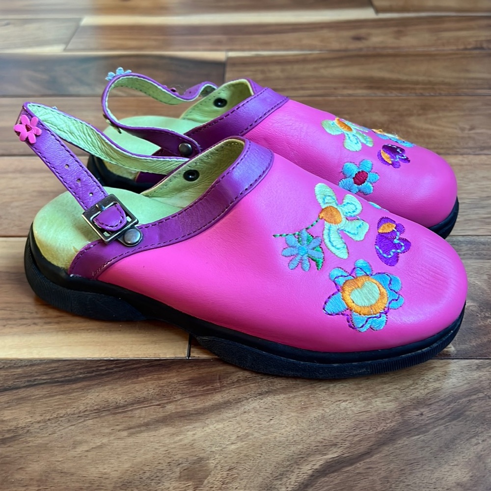 Hanna Anderson Girls Leather Pink Floral Slide on Clogs Shoes 31 or 12.5 Fairy
